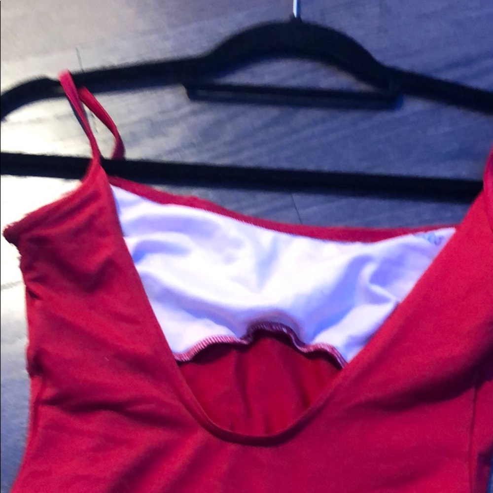 Red Leotard - Picture 3 of 4